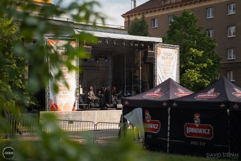 Foto z festivalu Mezi Bloky 2026