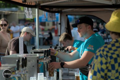 Foto z festivalu Mezi Bloky 2025