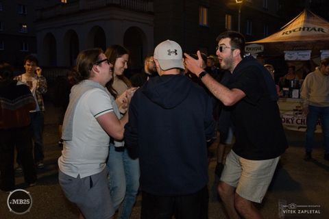 Foto z festivalu Mezi Bloky 2025