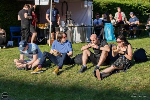 Foto z festivalu Mezi Bloky 2024