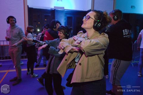 Foto z festivalu Mezi Bloky 2023