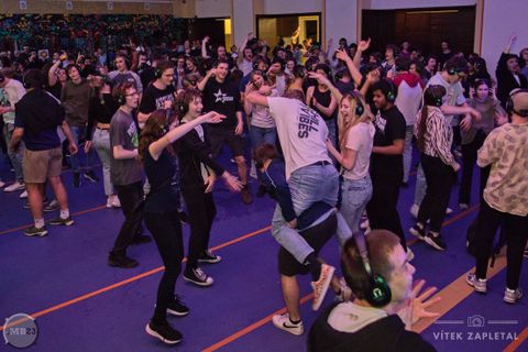 Foto z festivalu Mezi Bloky 2023