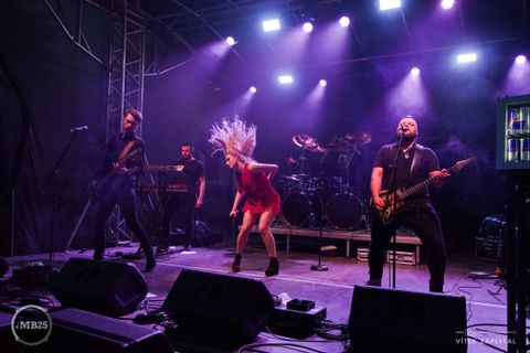 Foto z festivalu Mezi Bloky 2025