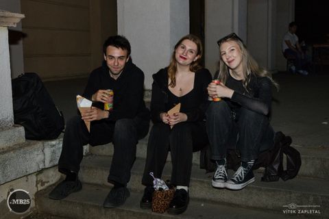 Foto z festivalu Mezi Bloky 2025