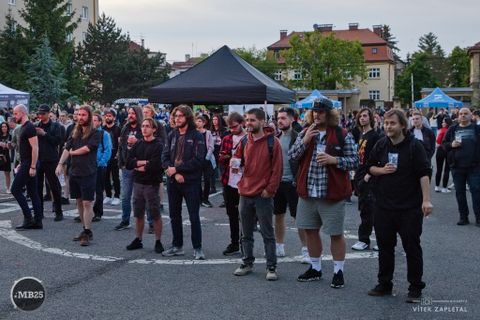 Foto z festivalu Mezi Bloky 2025