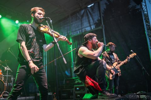 Foto z festivalu Mezi Bloky 2026