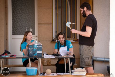 Foto z festivalu Mezi Bloky 2025