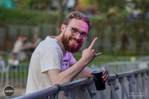 Foto z festivalu Mezi Bloky 2025