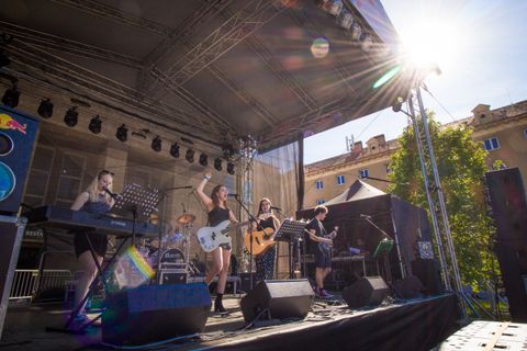 Foto z festivalu Mezi Bloky 2022