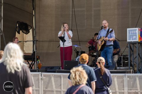 Foto z festivalu Mezi Bloky 2025