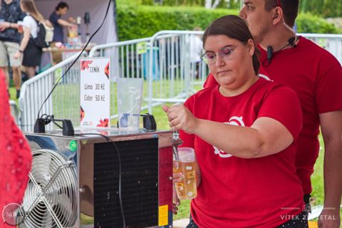 Foto z festivalu Mezi Bloky 2023