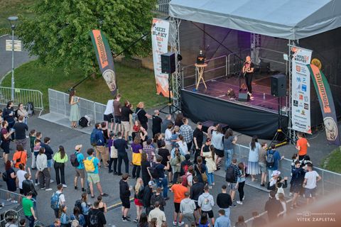 Foto z festivalu Mezi Bloky 2024