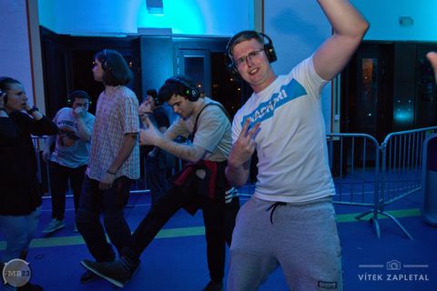 Foto z festivalu Mezi Bloky 2023