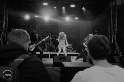 Foto z festivalu Mezi Bloky 2025