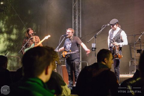 Foto z festivalu Mezi Bloky 2023