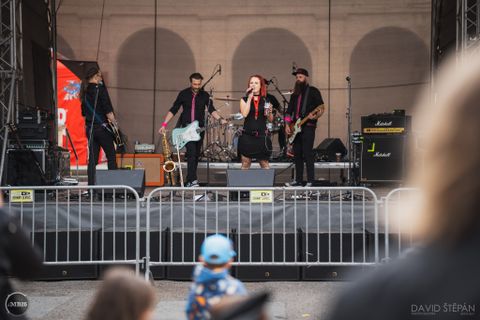 Foto z festivalu Mezi Bloky 2026
