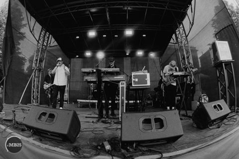 Foto z festivalu Mezi Bloky 2025