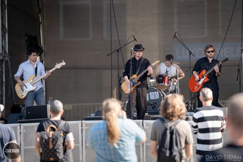 Foto z festivalu Mezi Bloky 2025