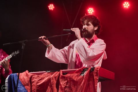 Foto z festivalu Mezi Bloky 2024