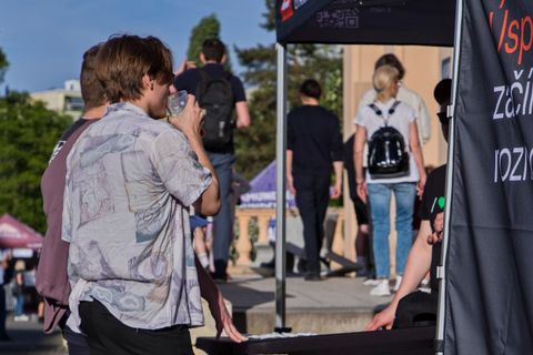 Foto z festivalu Mezi Bloky 2025