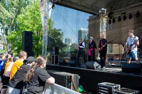 Foto z festivalu Mezi Bloky 2022