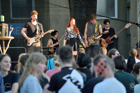 Foto z festivalu Mezi Bloky 2024