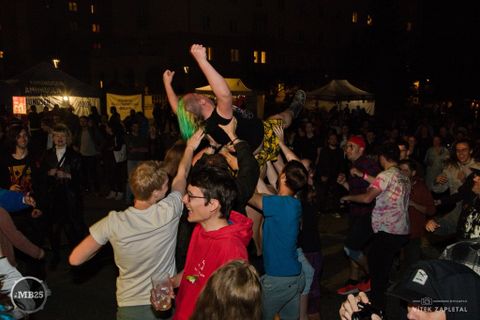 Foto z festivalu Mezi Bloky 2025