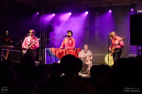 Foto z festivalu Mezi Bloky 2024