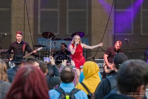 Foto z festivalu Mezi Bloky 2025