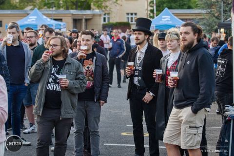 Foto z festivalu Mezi Bloky 2025