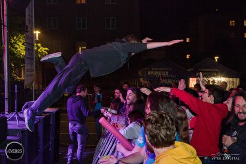 Foto z festivalu Mezi Bloky 2025