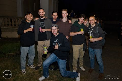 Foto z festivalu Mezi Bloky 2025