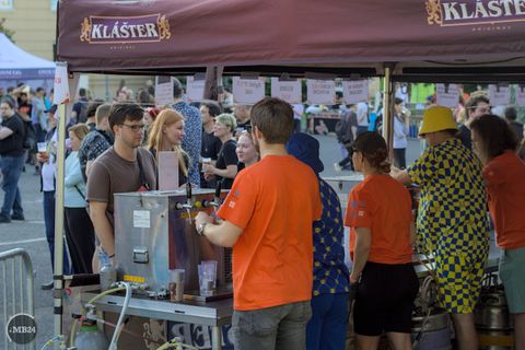 Foto z festivalu Mezi Bloky 2024