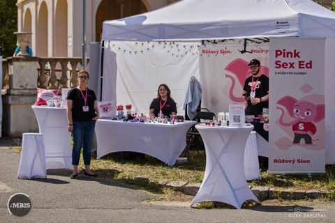 Foto z festivalu Mezi Bloky 2025