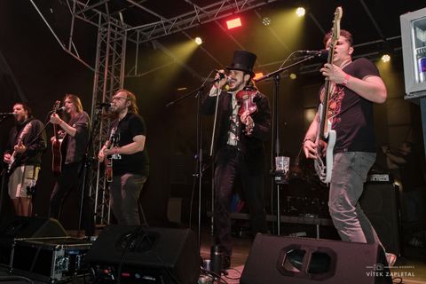 Foto z festivalu Mezi Bloky 2025