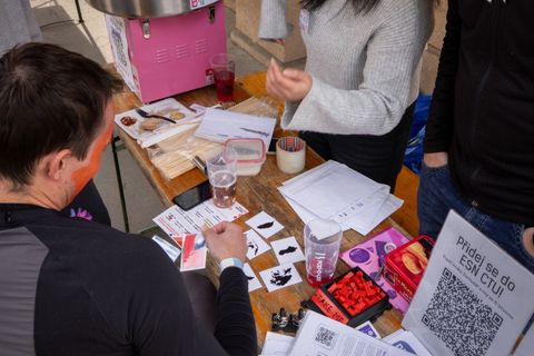 Foto z festivalu Mezi Bloky 2026
