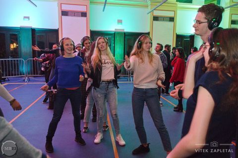 Foto z festivalu Mezi Bloky 2023