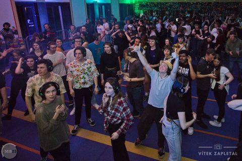 Foto z festivalu Mezi Bloky 2023