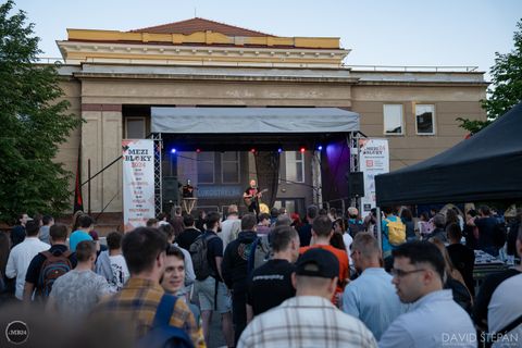 Foto z festivalu Mezi Bloky 2024