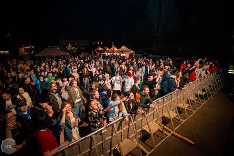 Foto z festivalu Mezi Bloky 2023