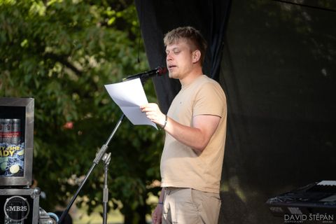 Foto z festivalu Mezi Bloky 2025