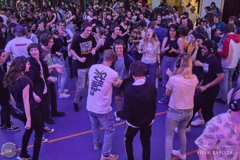 Foto z festivalu Mezi Bloky 2023